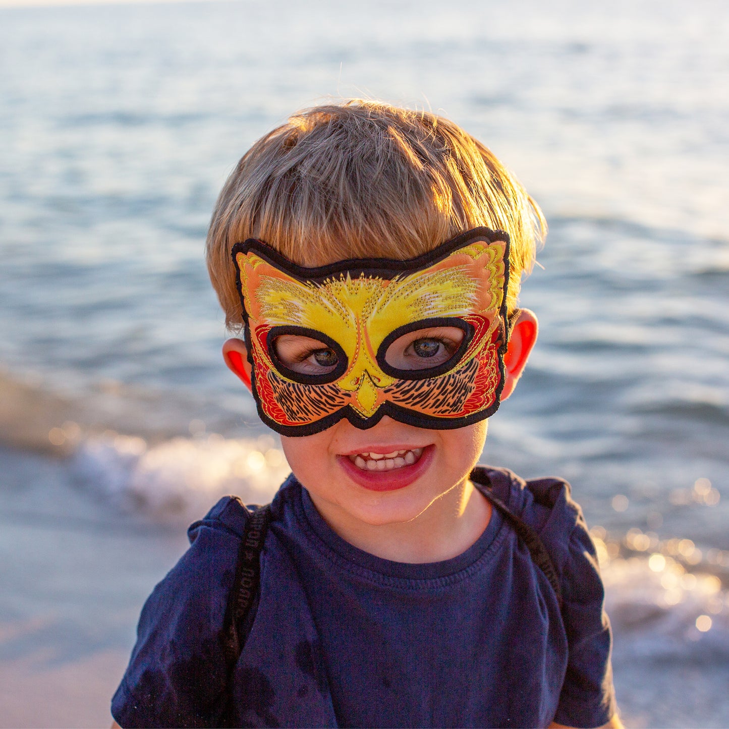 FANCIFUL FABRIC BIRD MASK in eco-friendly cotton gift bag