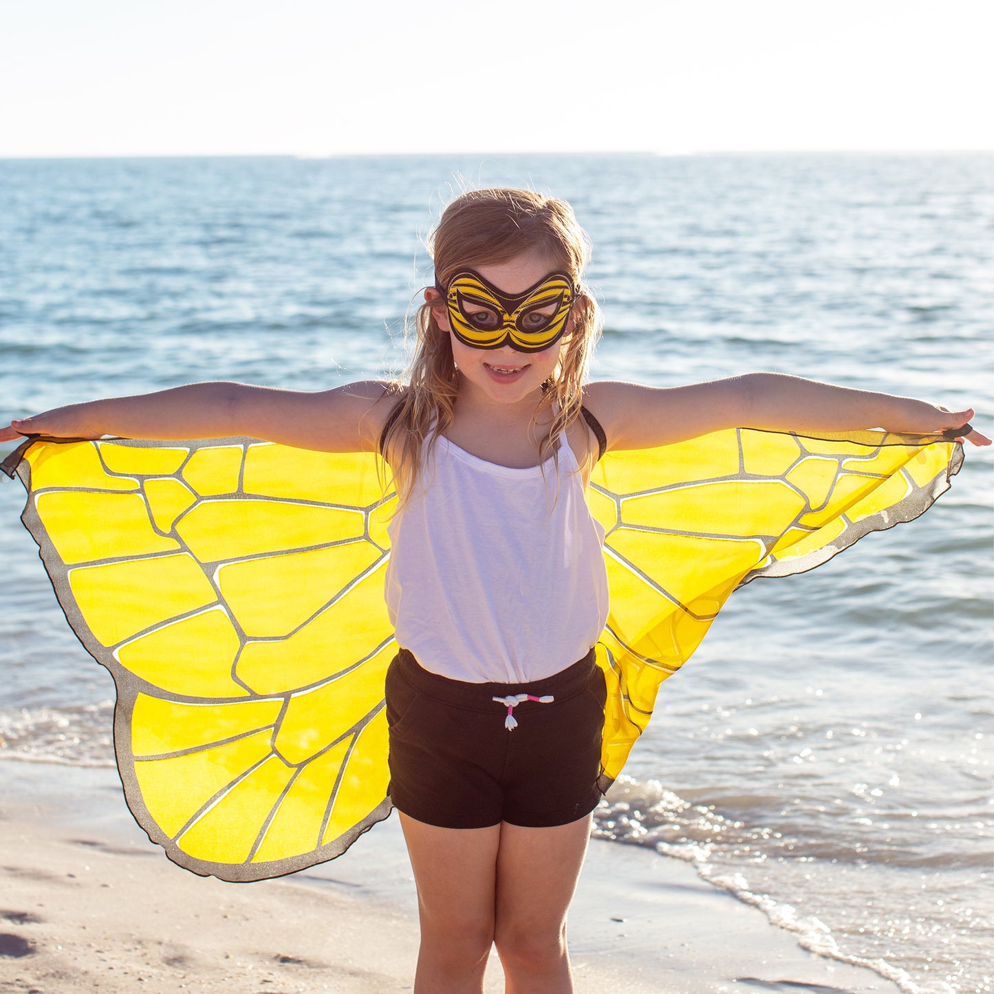 BUMBLEBEE WINGS + MASK in eco-friendly cotton gift bag